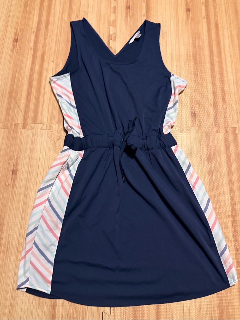 Southern Tide Shannon IC Dress Women's Size Medium True Navy EUC beach boat